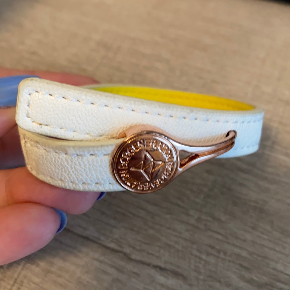 BCBGeneration White Leather Bracelet